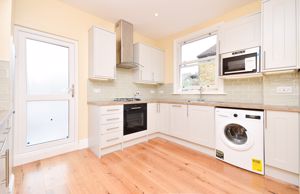 Kitchen- click for photo gallery